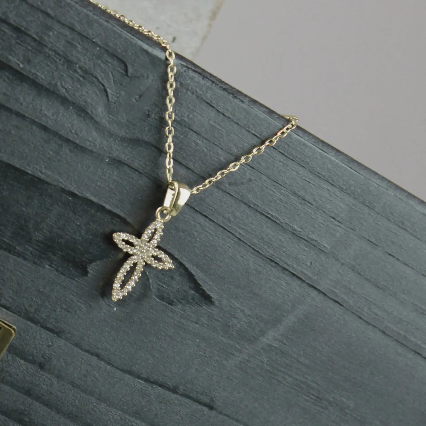 Love Waterproof Short Clear Multi CZ Soft Cross Necklace 18K Gold Plating Dansk Copenhagen