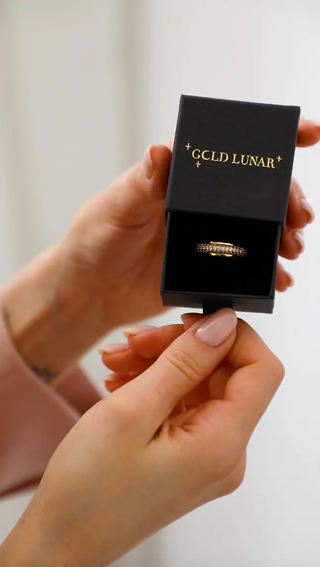Cubic Zirconia Halo Ring Gold Lunar