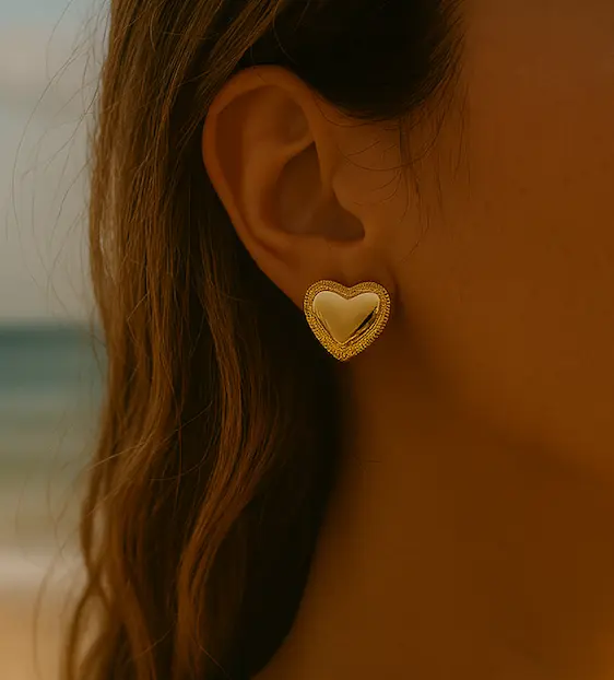 Heart Studs Gold Lunar